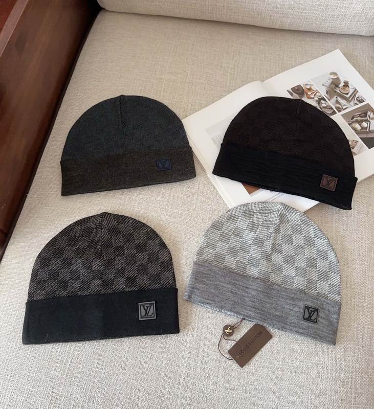 LV hat (239)