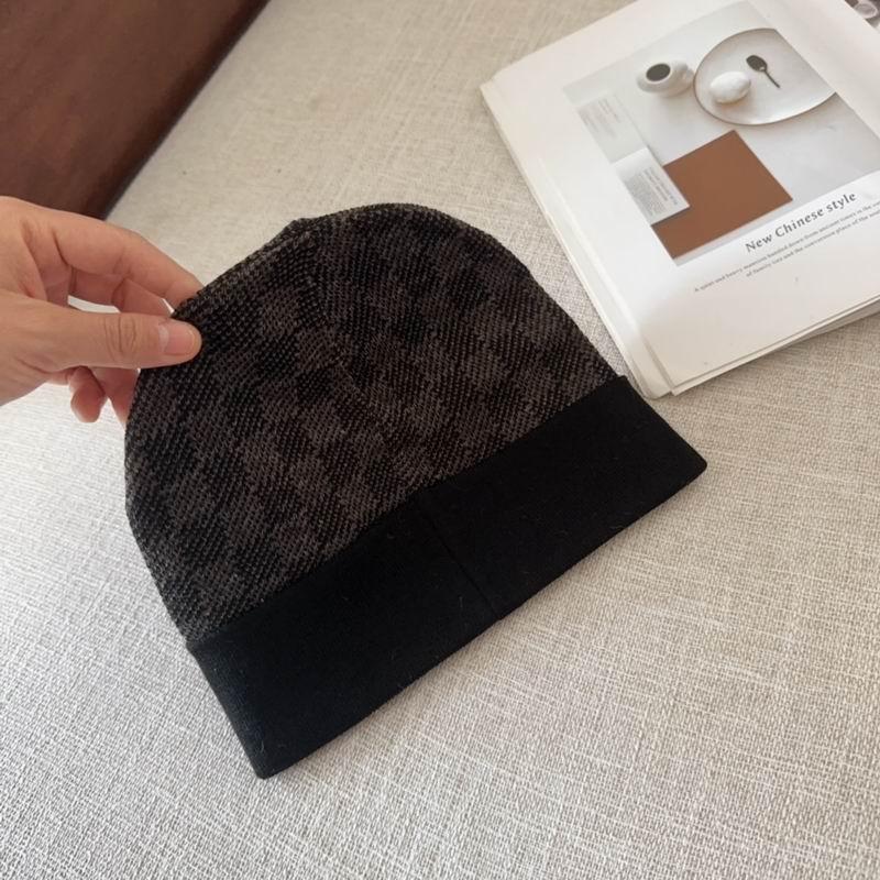 LV hat (248)