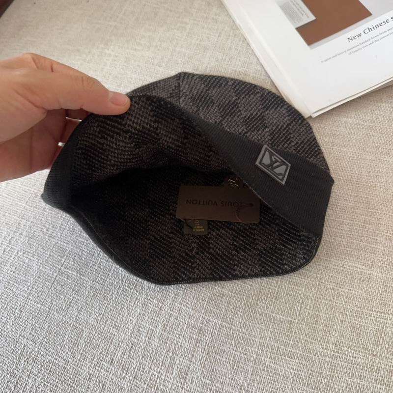 LV hat (251)