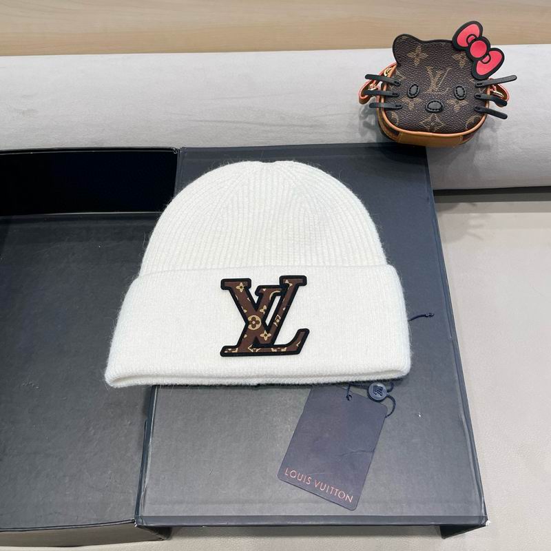 LV hat (266)