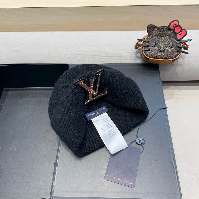 LV hat (267)