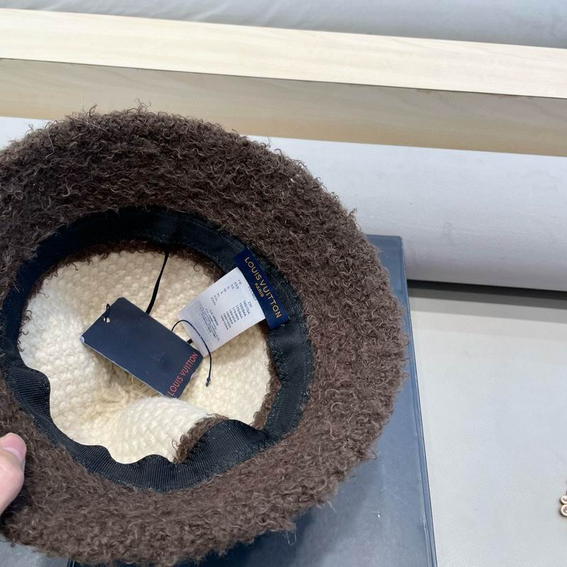 LV hat (27)