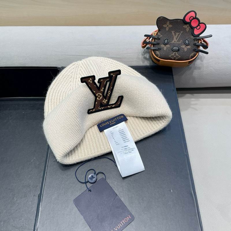 LV hat (285)