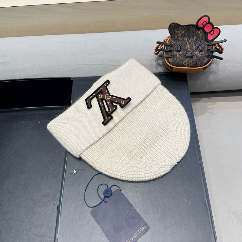 LV hat (286)