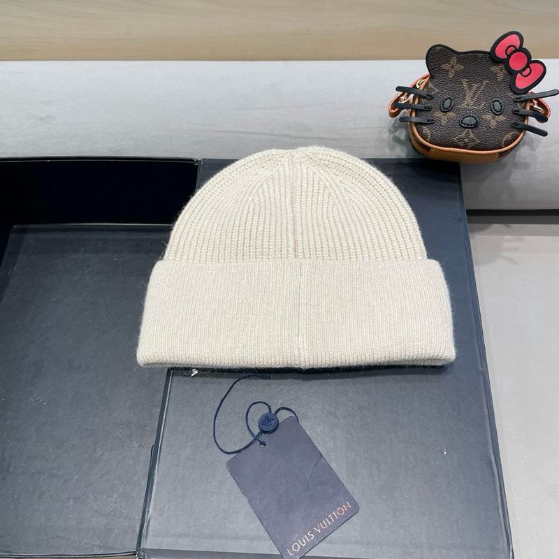 LV hat (287)