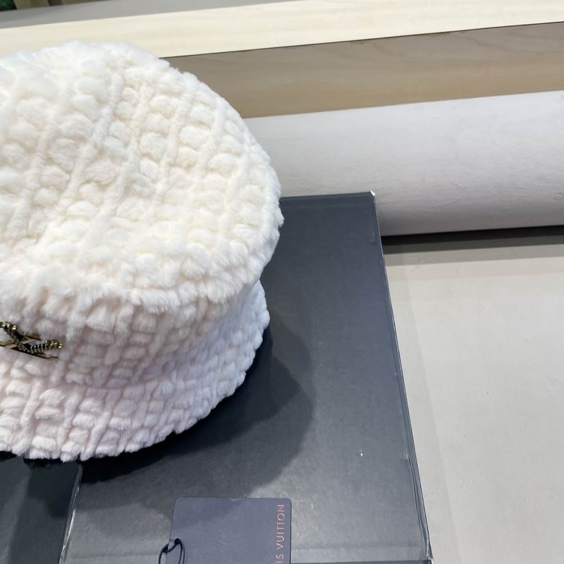 LV hat (3)