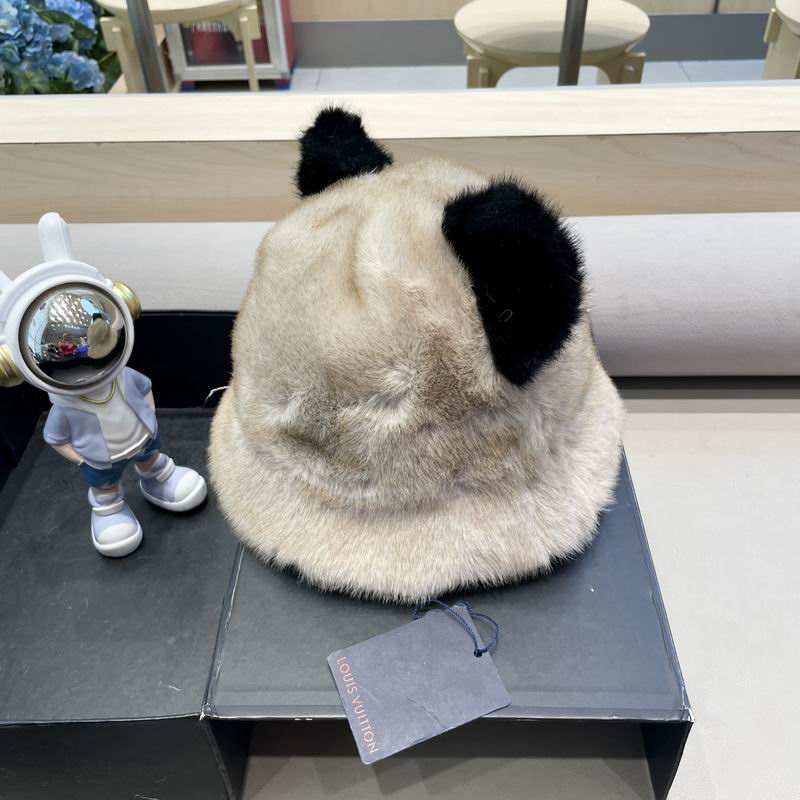 LV hat (33)