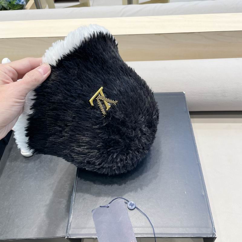 LV hat (35)