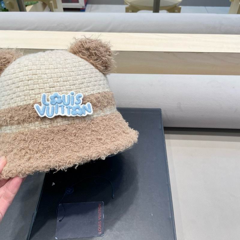 LV hat (4)