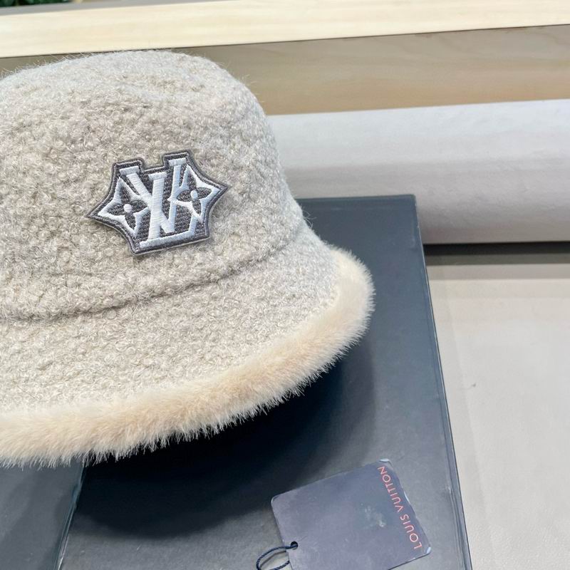 LV hat (4)