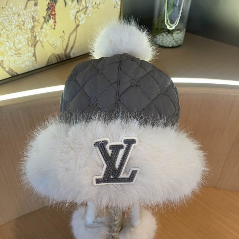 LV hat (42)