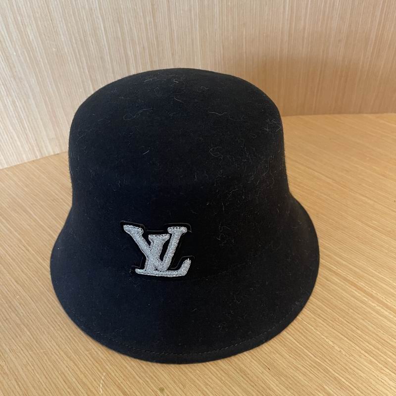 LV hat (45)