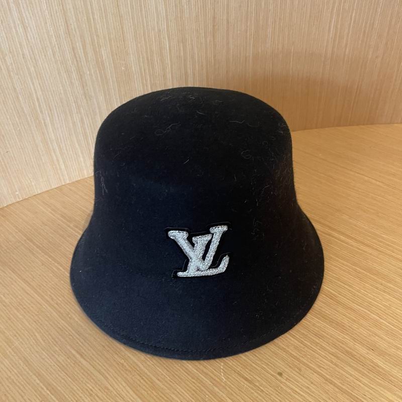LV hat (46)