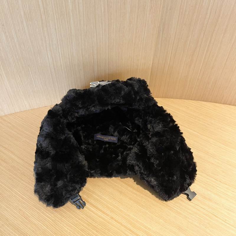 LV hat (47)