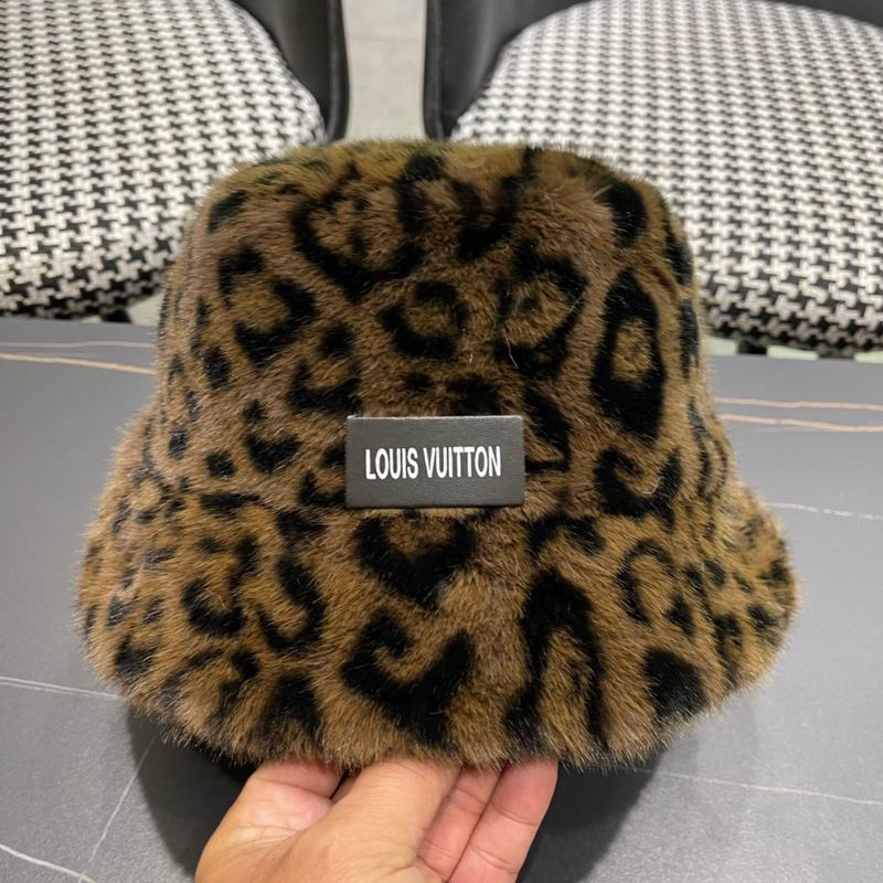 LV hat (47)