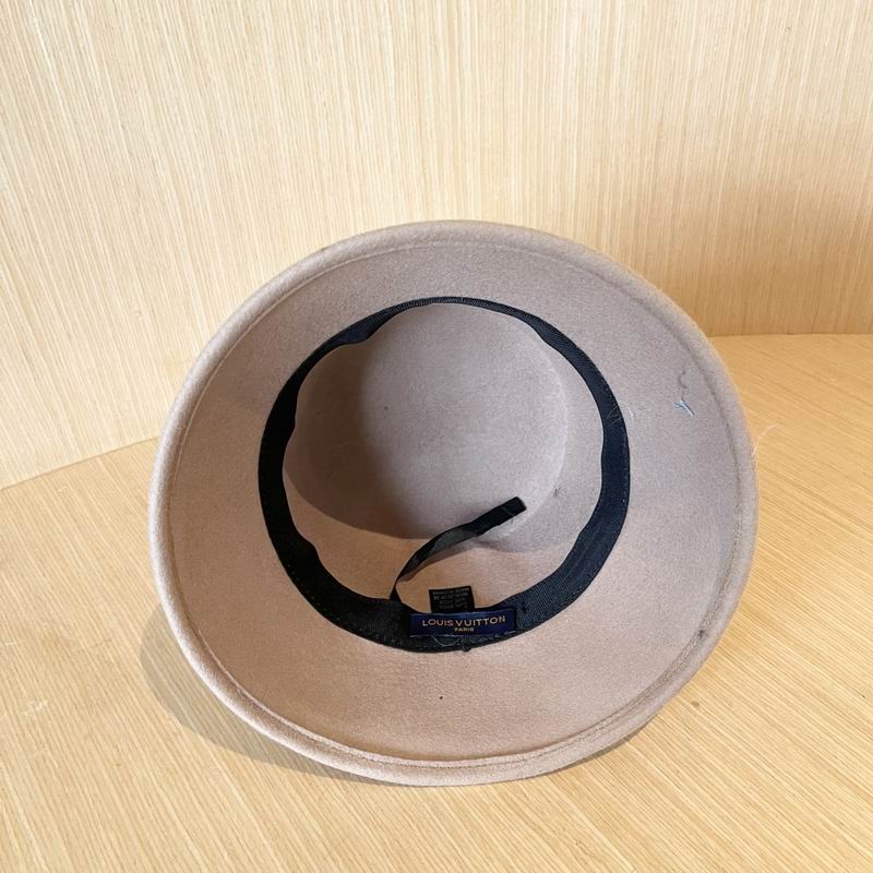 LV hat (47)