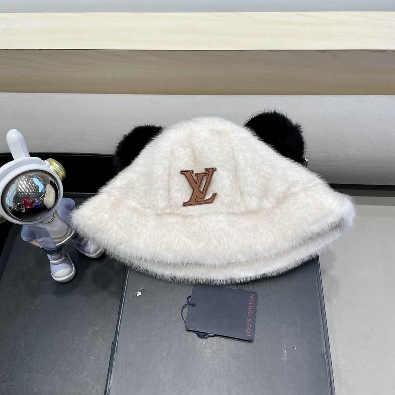 LV hat (54)