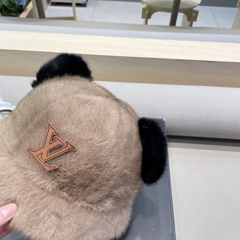 LV hat (57)