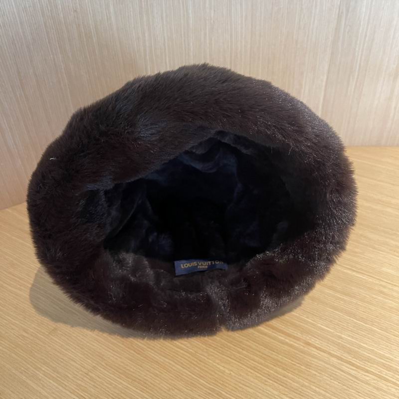 LV hat (61)