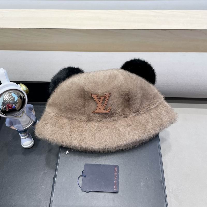 LV hat (62)