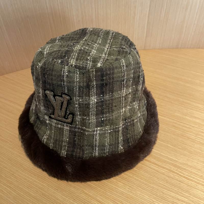 LV hat (68)