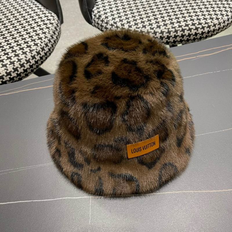 LV hat (72)