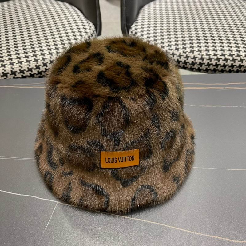 LV hat (74)