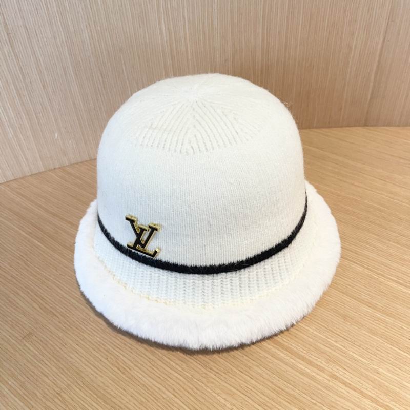 LV hat (80)