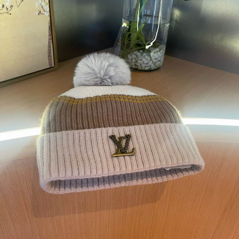 LV hat (81)