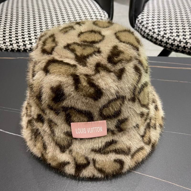 LV hat (86)