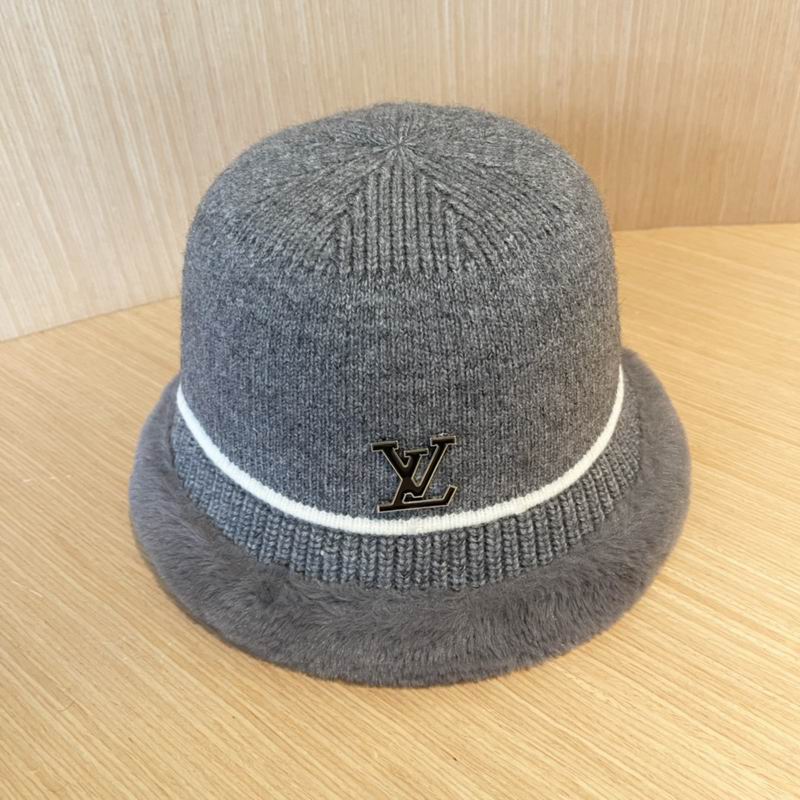 LV hat (91)