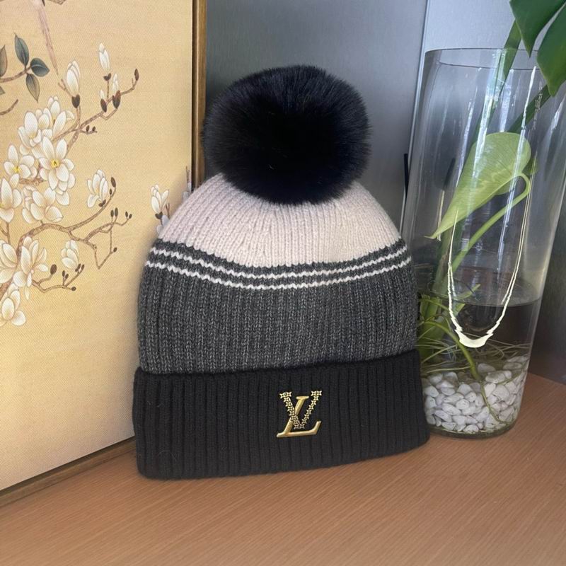 LV hat (92)