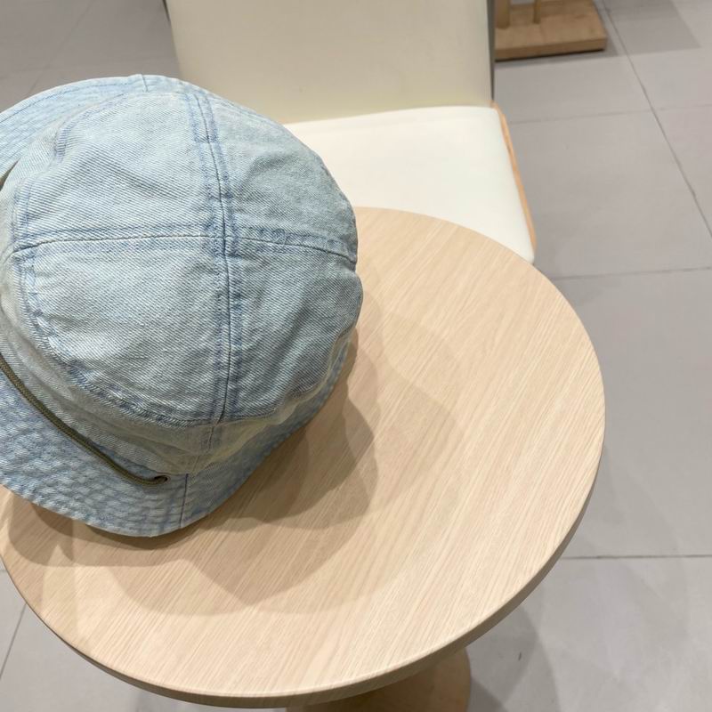 LV hat (97)