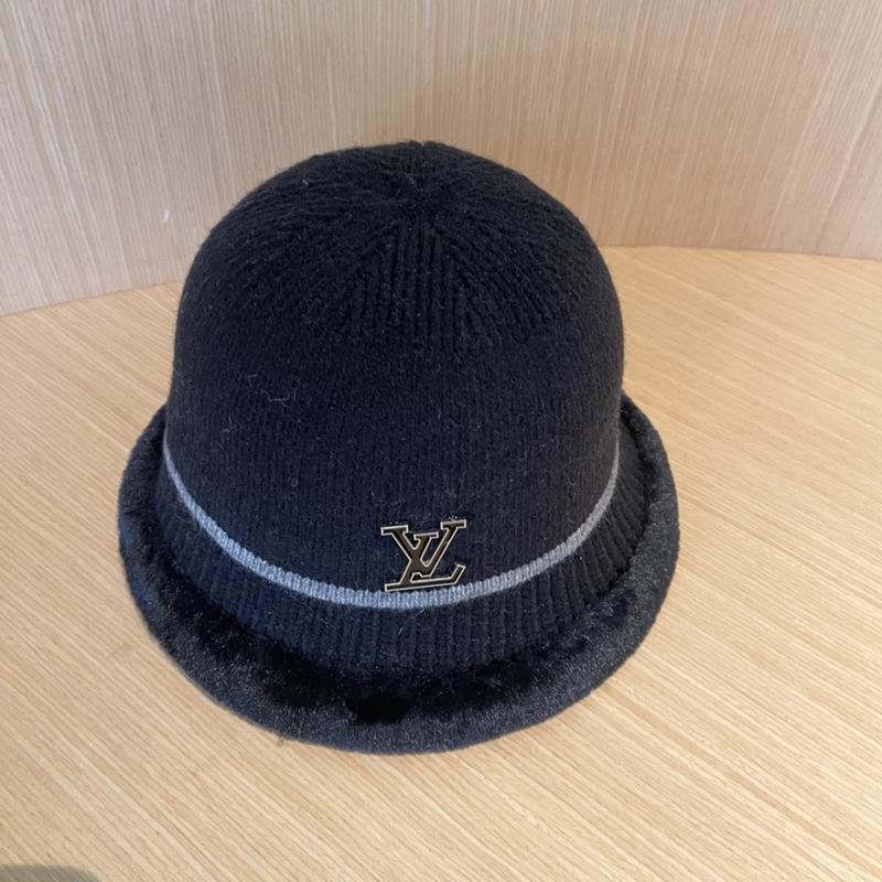 LV hat (98)