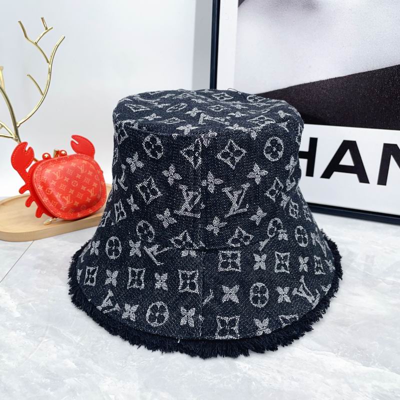 LV hat dx (13)