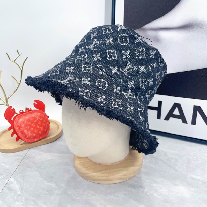 LV hat dx (17)