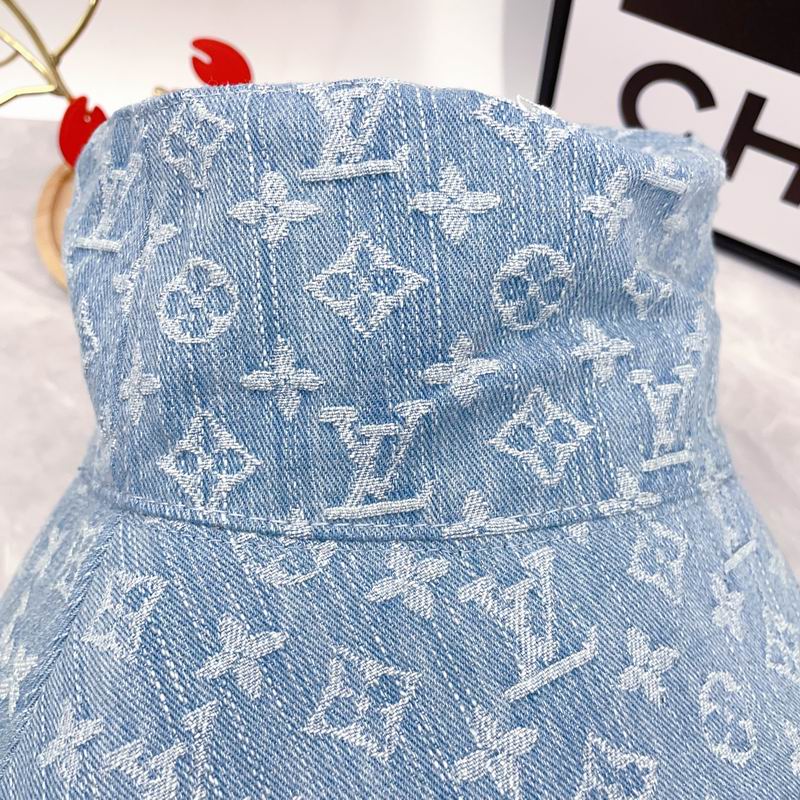 LV hat dx (22)