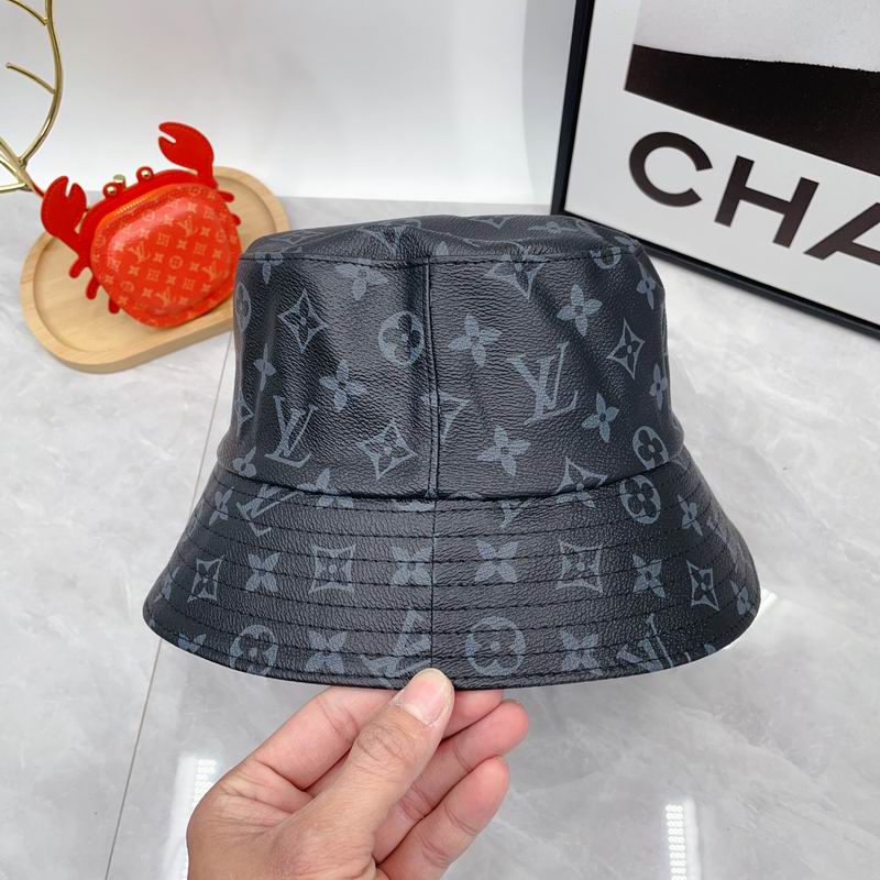 LV hat dx (24)