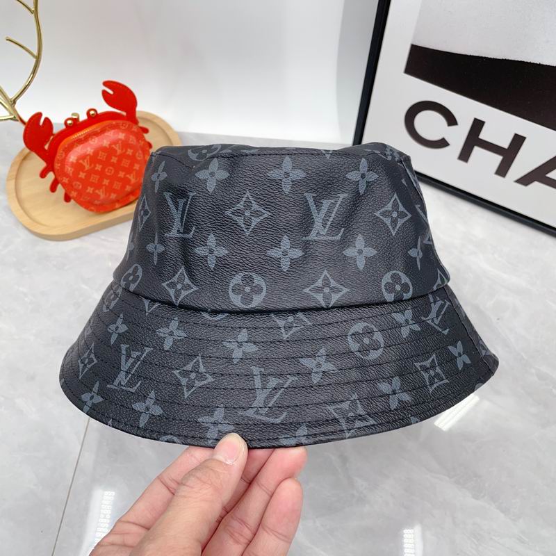 LV hat dx (25)
