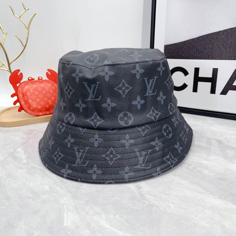 LV hat dx (26)
