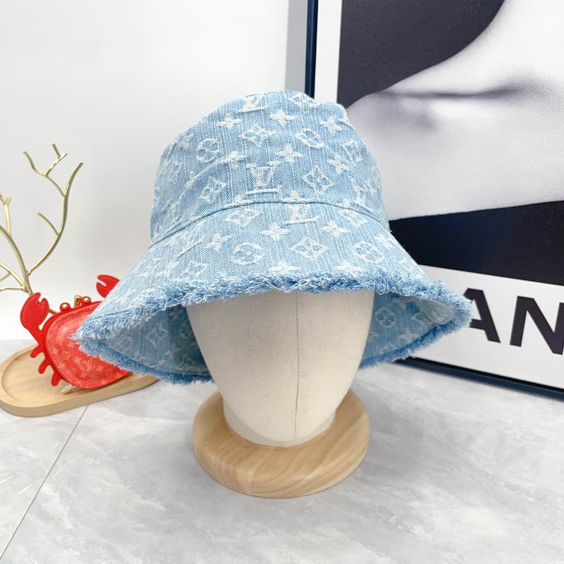 LV hat dx (27)
