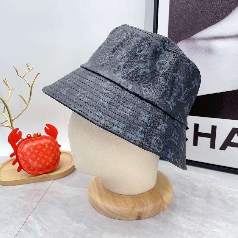 LV hat dx (27)