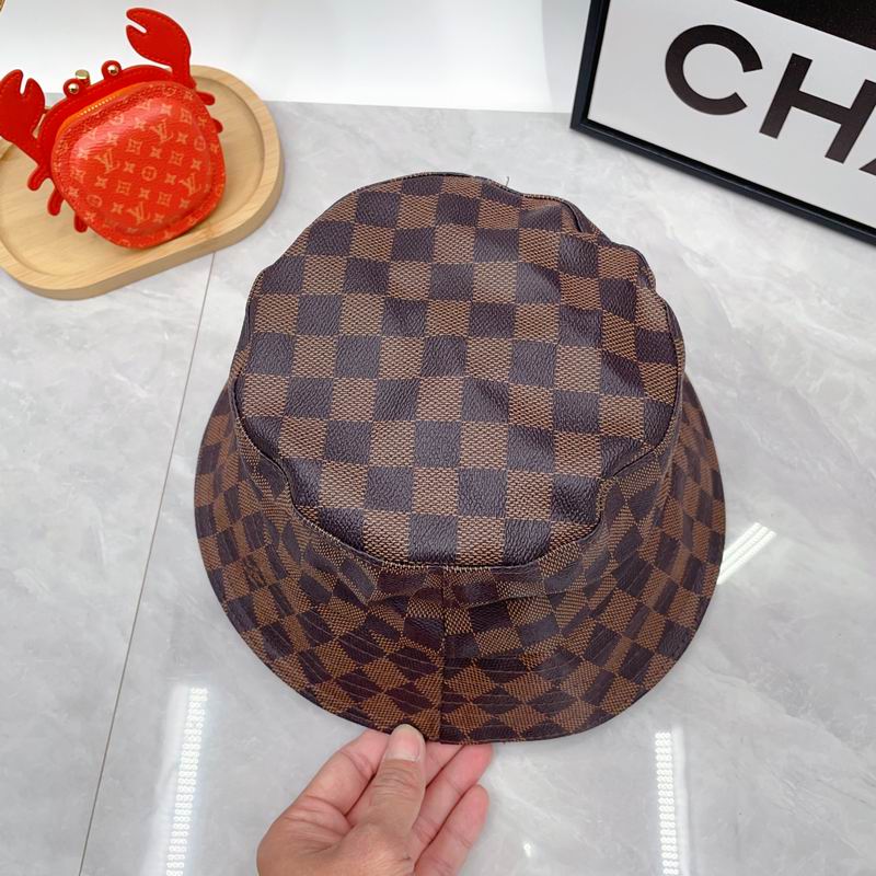 LV hat dx (3)