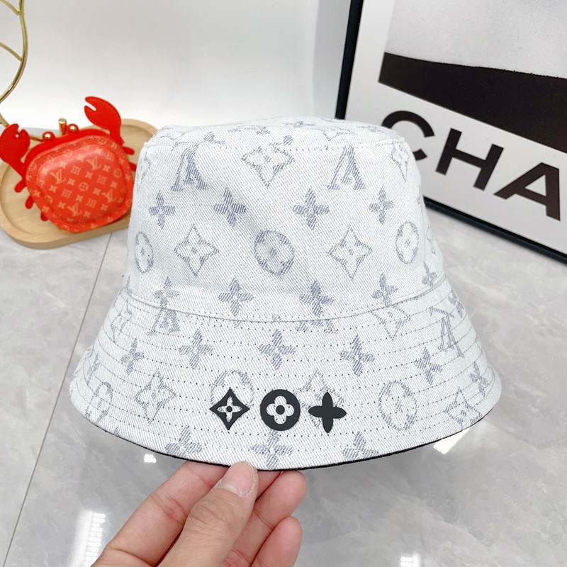 LV hat dx (64)