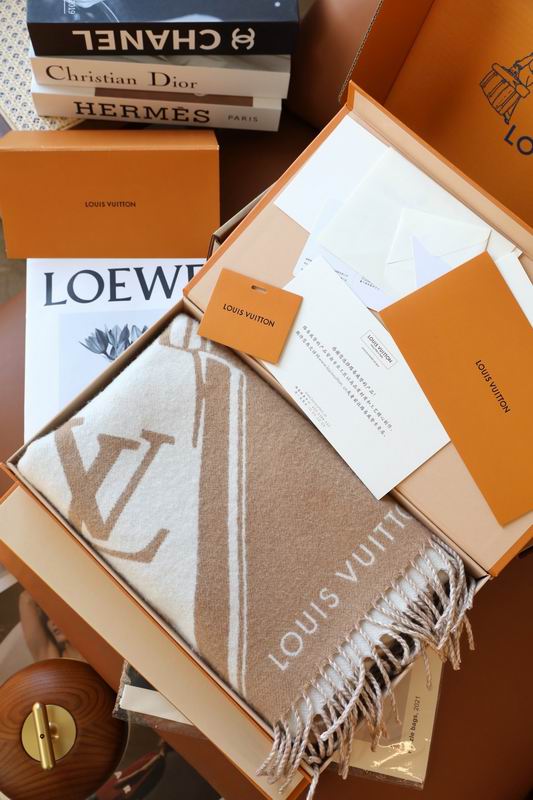 LV scarf 45X215cm 60%绵羊毛40%山羊绒 E09 (8)