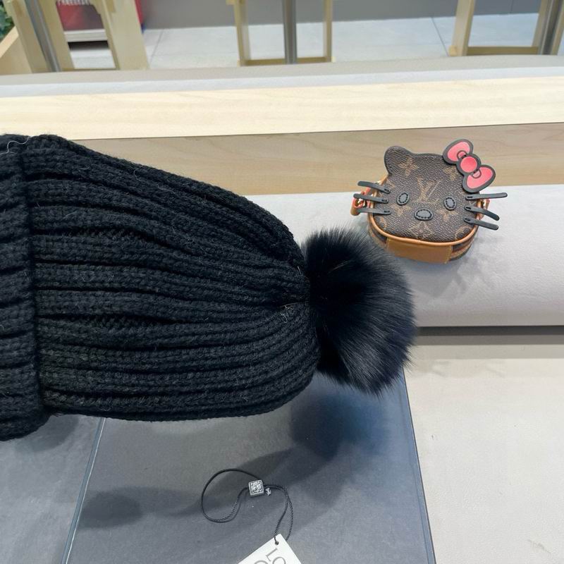 Loewe hat (2)