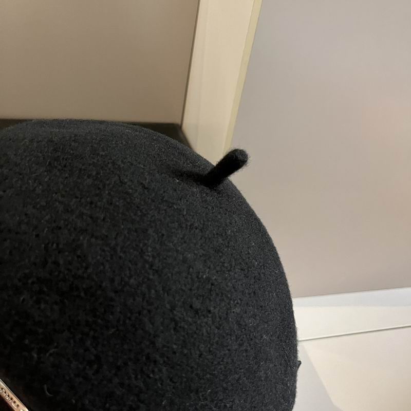 Miumiu beret (34)