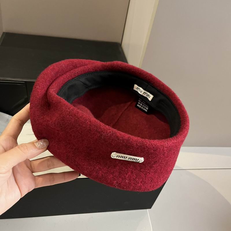 Miumiu beret (40)