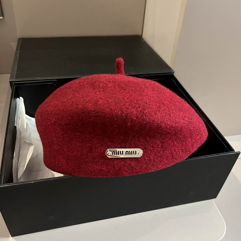 Miumiu beret (45)