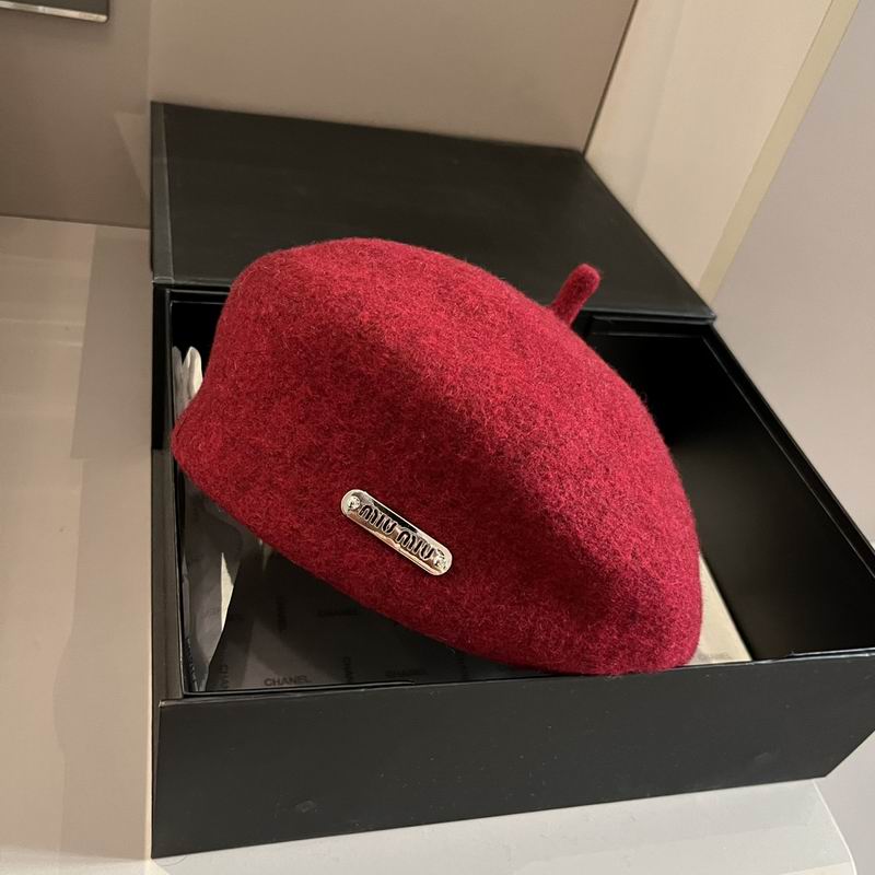 Miumiu beret (46)